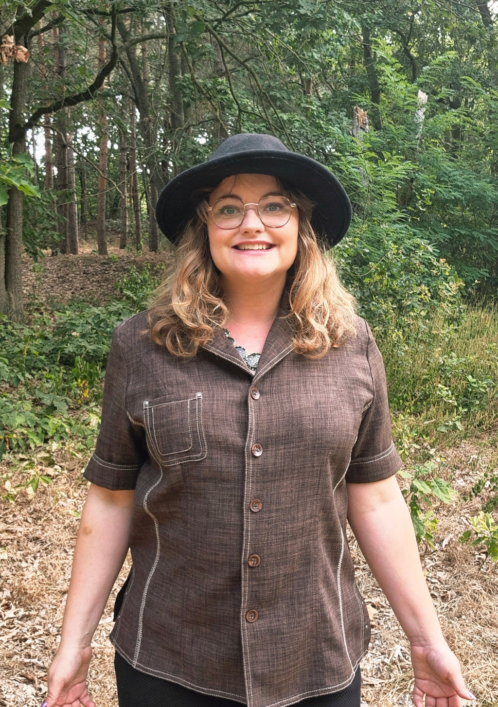 Vintage Oscar B 70s Bruine Top met Contrasterende Stiksels & Camp Collar