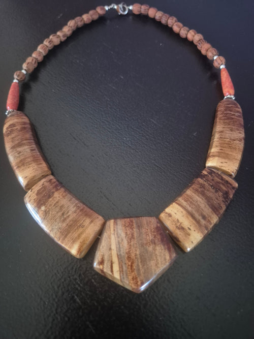 Boho Chic Houten Kraagketting – Vintage Chunky Statement Sieraad
